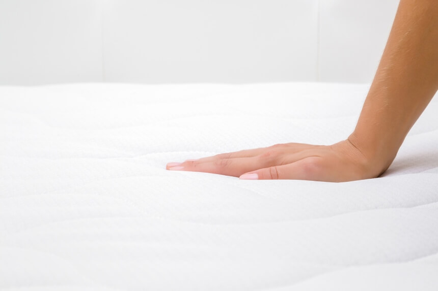 4 Matratzen für Seitenschläfer Test - Erholsamer und Gesunder Schlaf (Frühling 2022)